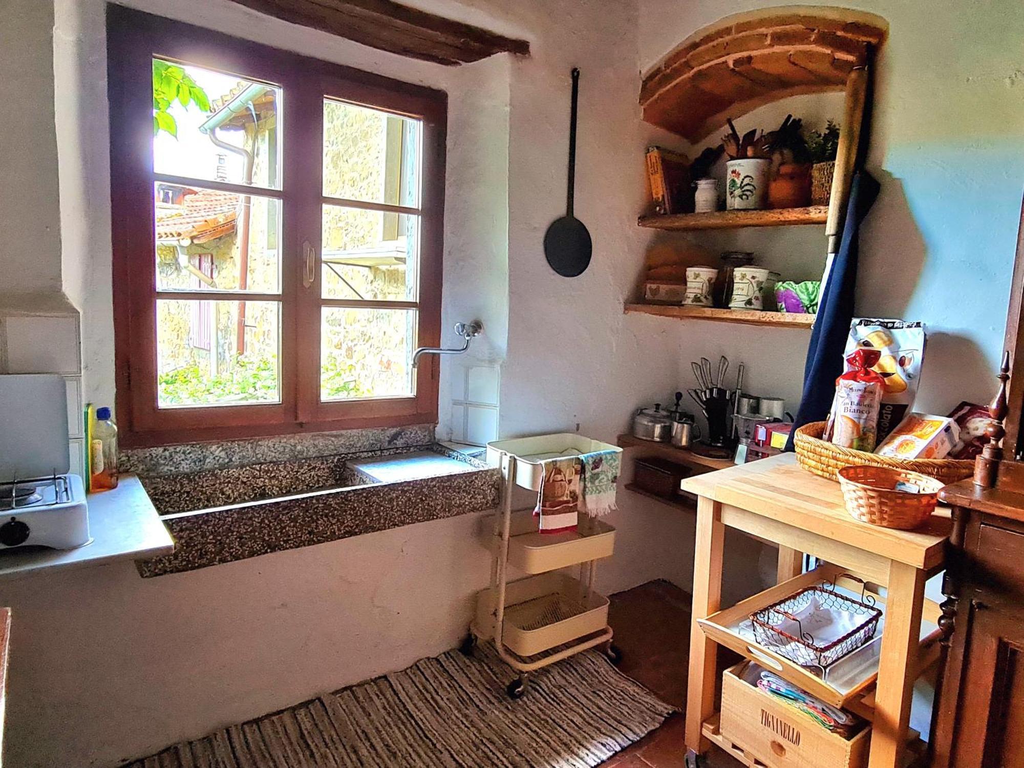 Torre Del Duca Guest House Бани ди Лука Екстериор снимка